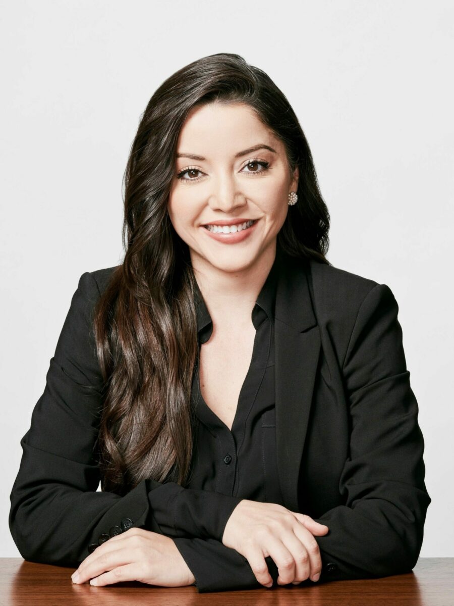 Headshot of Gloria Cazarez