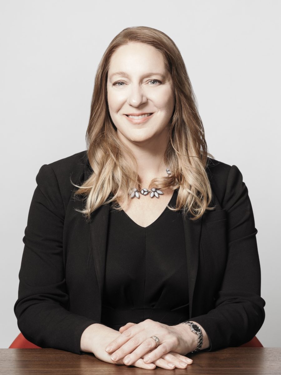 Headshot of Lynn Overmann